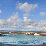 Coral *